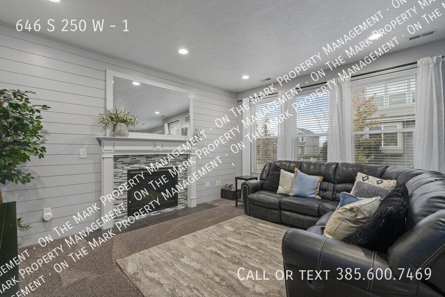 Townhouse for rent at 646 S 2250 W #1, Pleasant Grove, UT 84062