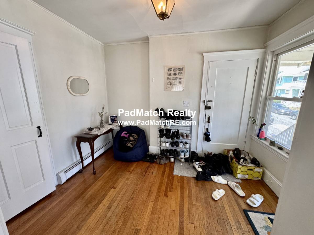 Apartment for rent at 6 Blvd Terrace, Allston, MA 02134
