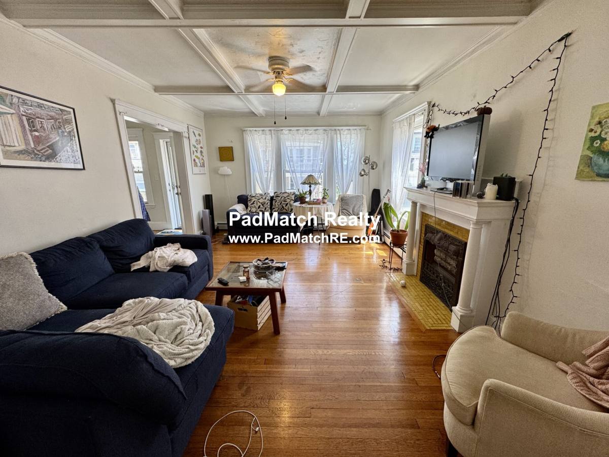 Apartment for rent at 6 Blvd Terrace, Allston, MA 02134