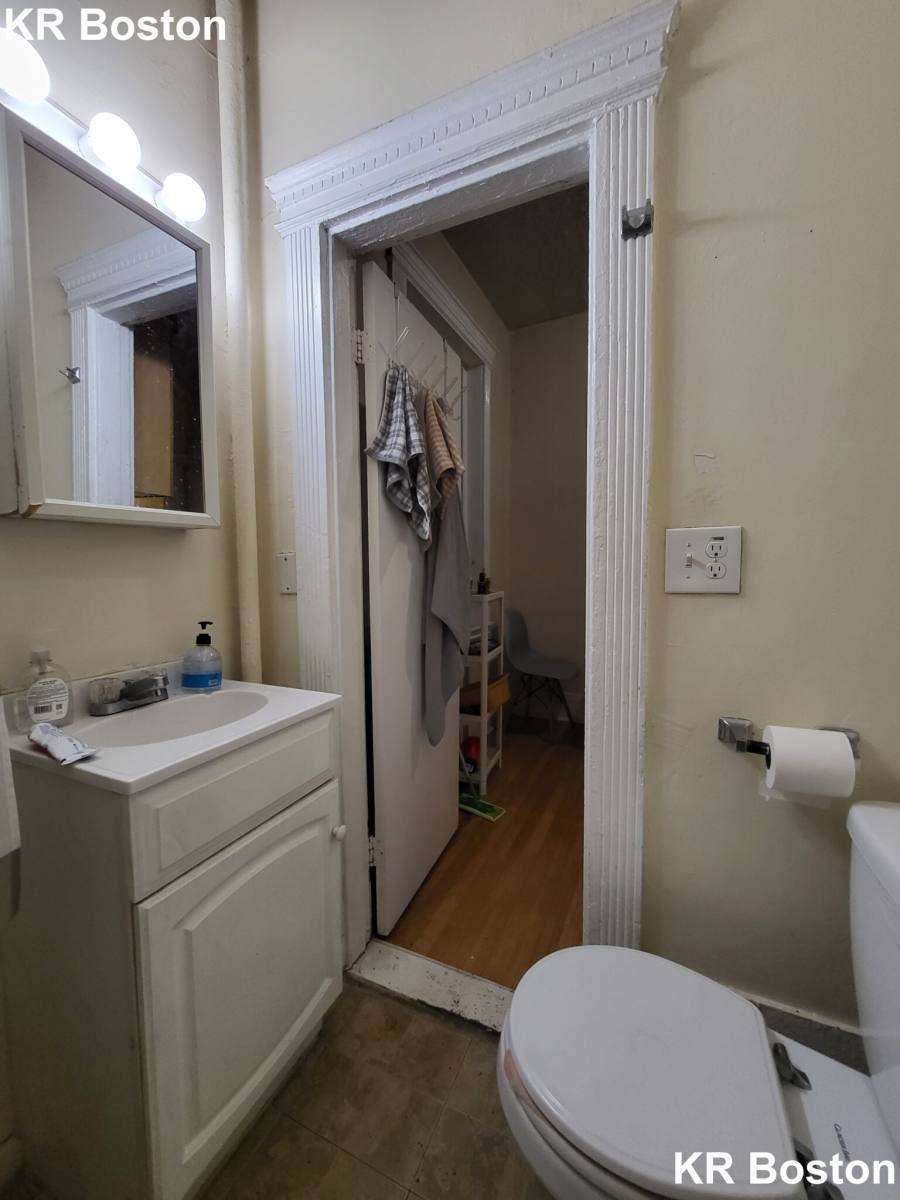 House for rent at 447 Park Dr #1C, Boston, MA 02115