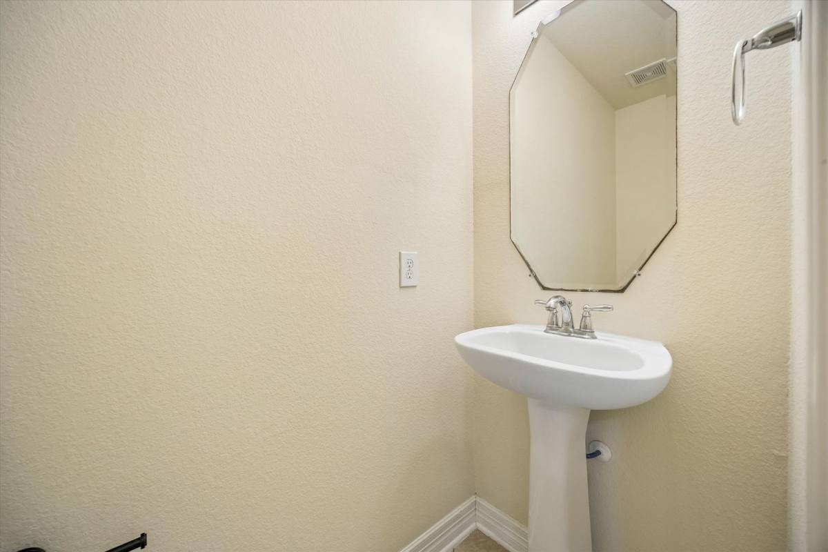 House for rent at 10108 Hidden Creek Falls Lane, Brookshire, TX 77423