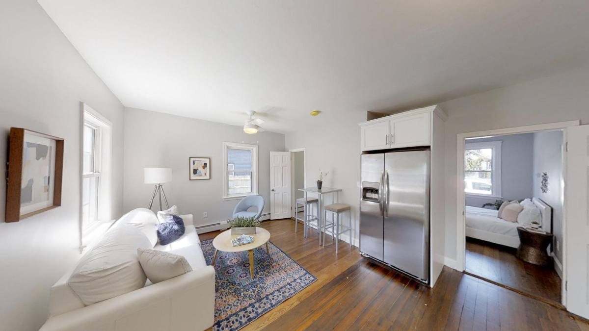 Apartment for rent at 836 Canterbury St #1R, Roslindale, MA 02131