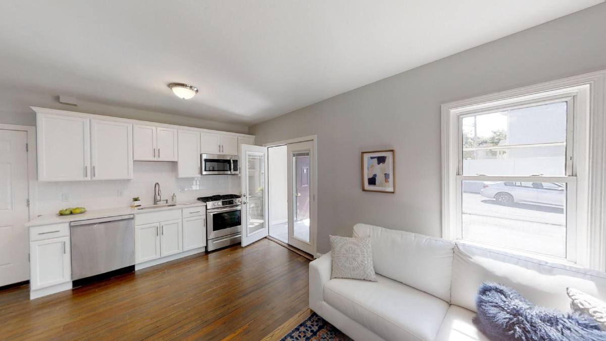 Apartment for rent at 836 Canterbury St #1R, Roslindale, MA 02131