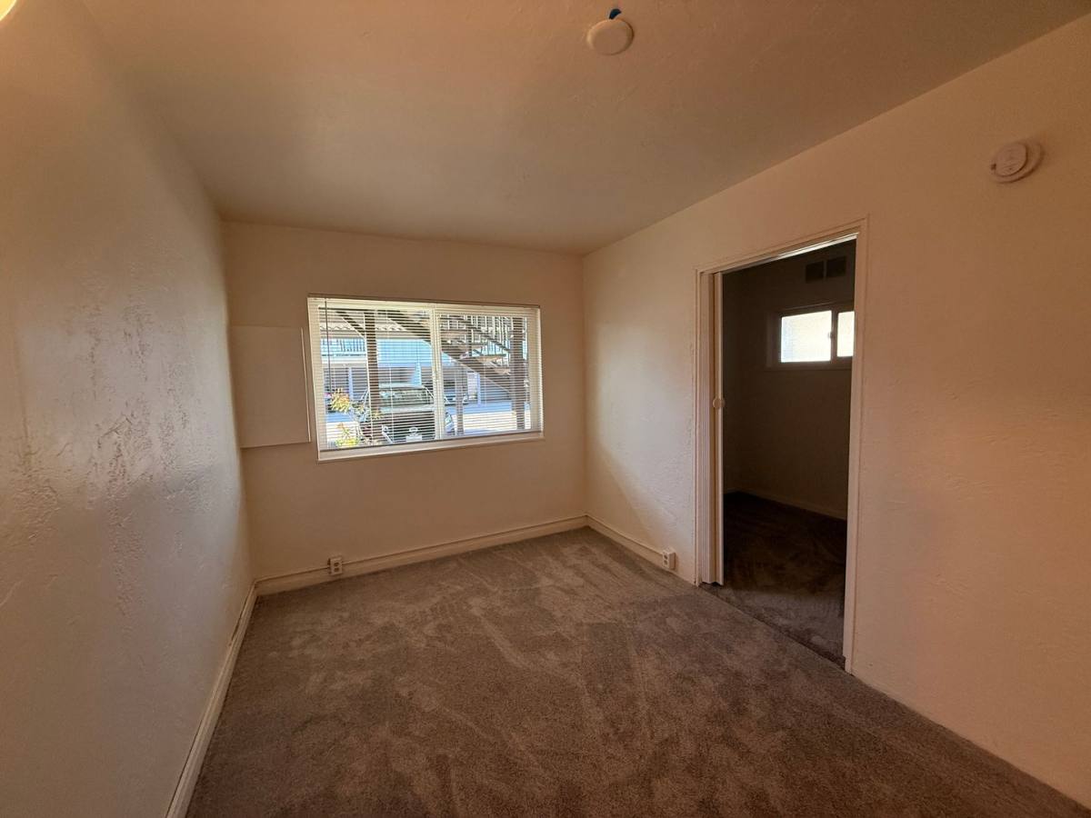 Apartment for rent at 447 S E St #4, Santa Rosa, CA 95404