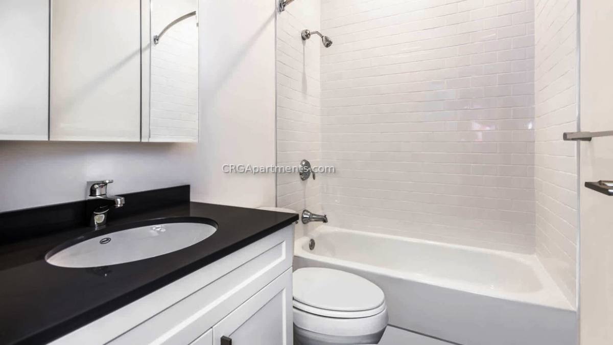 Apartment for rent at 1 India St #4J, Boston, MA 02109
