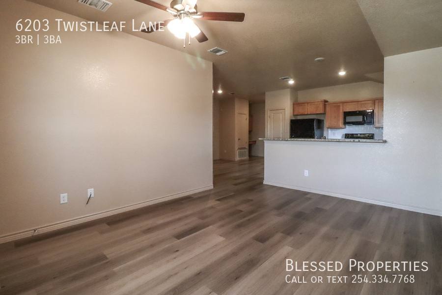 Apartment for rent at 6203 Twistleaf Lane #B, Killeen, TX 76543