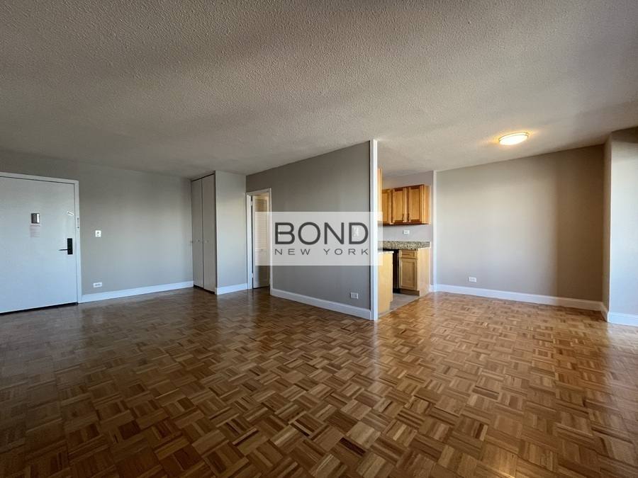 Condo for rent at 80 N Moore #14, New York, NY 10013