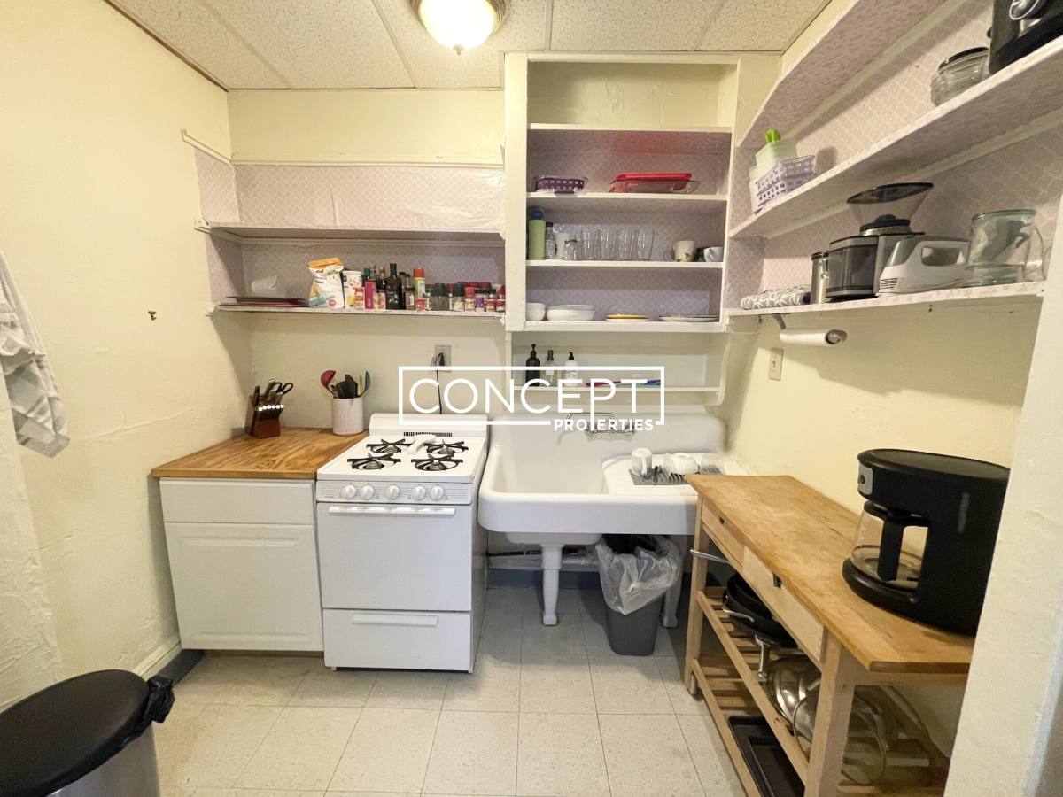 Apartment for rent at 24 Phillips St #4CP, Boston, MA 02114