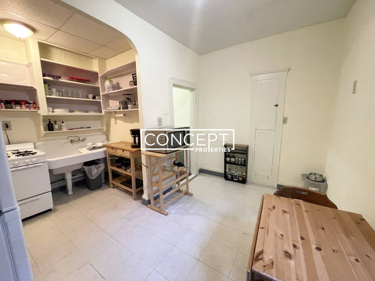 Apartment for rent at 24 Phillips St #4CP, Boston, MA 02114