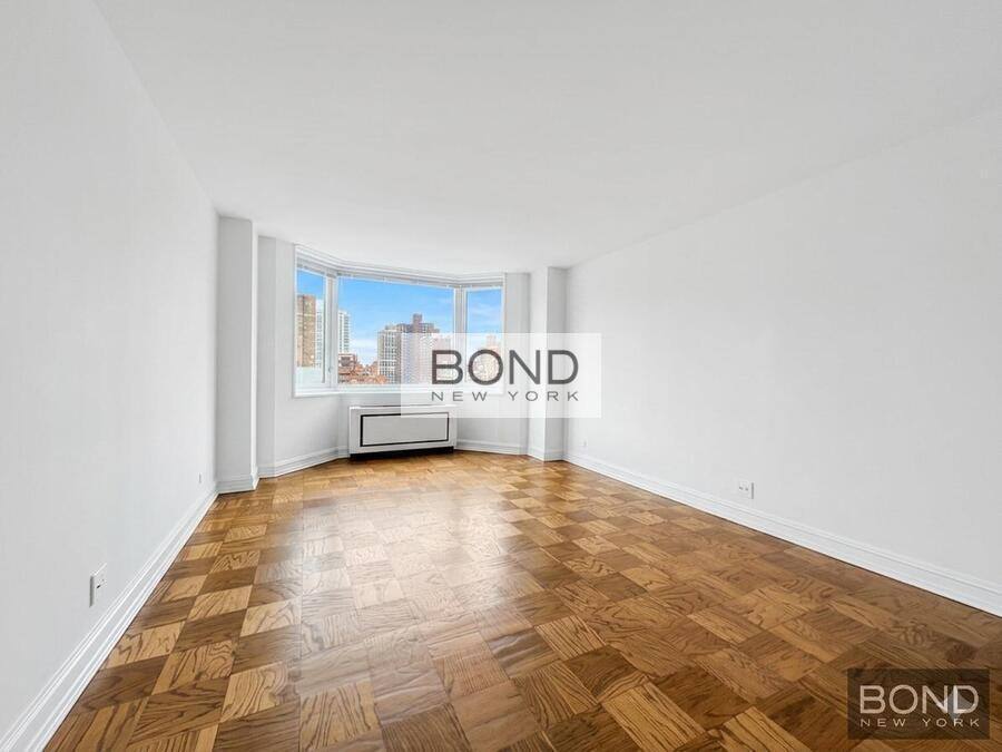 Apartment for rent at 400 E 71st St #23, New York, NY 10021
