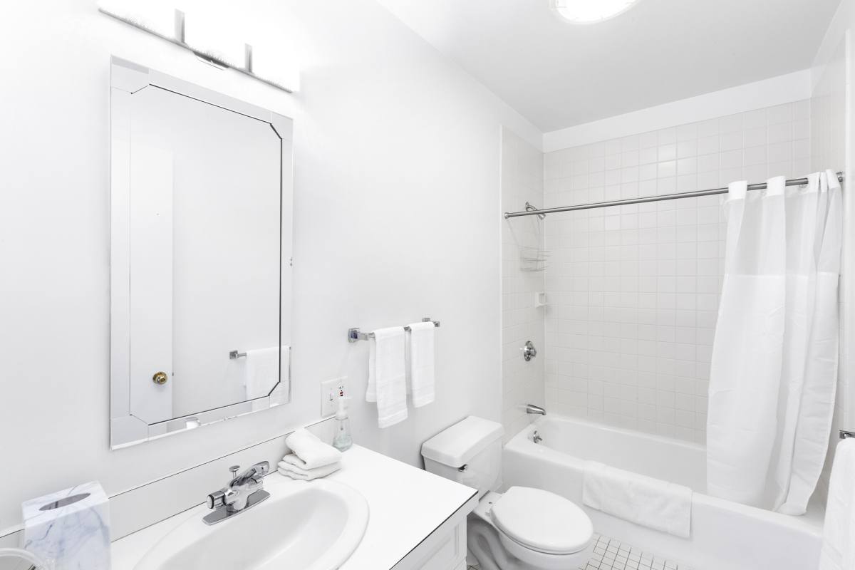 Apartment for rent at 383 Commonwealth Ave #4B, Boston, MA 02115