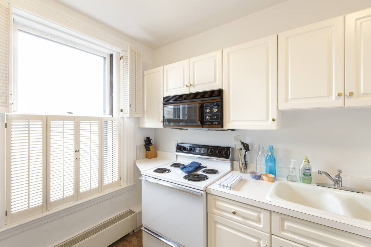 Apartment for rent at 383 Commonwealth Ave #4B, Boston, MA 02115