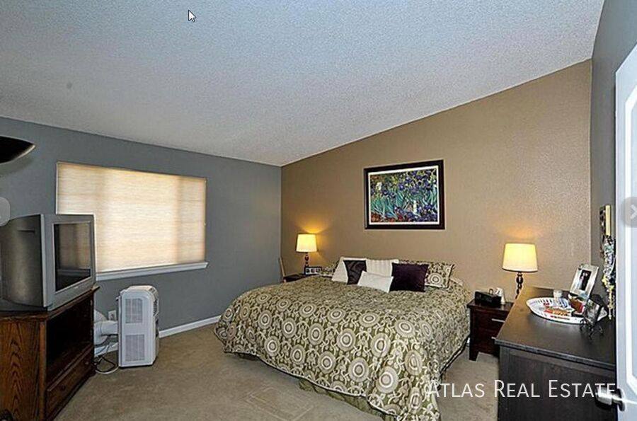 Townhouse for rent at 10694 Asbury Ave #107, Aurora, CO 80014