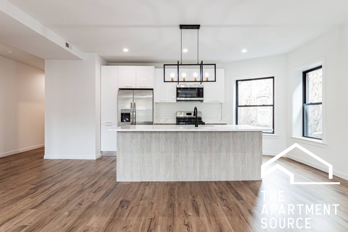 Apartment for rent at 1426 W Jonquil Terrace #3, Chicago, IL 60626