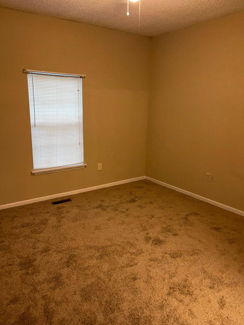 House for rent at 168 E University Dr #L-208, Auburn, AL 36830