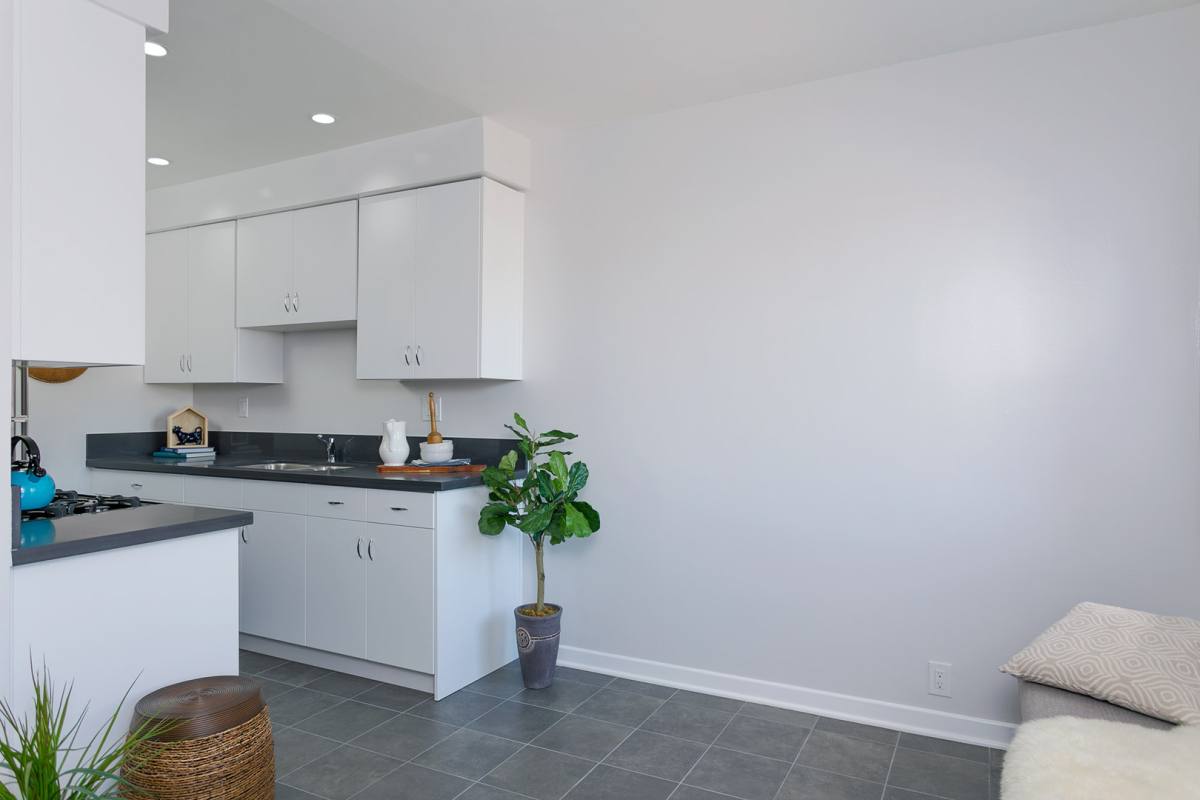 Apartment for rent at 815 E Villa St, Pasadena, CA 91101