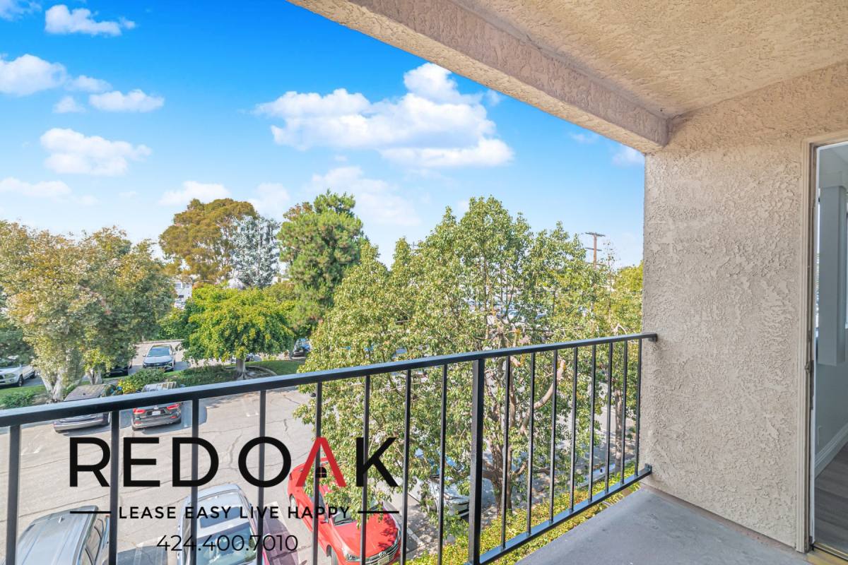 Condo for rent at 18700 Florida St #221, Huntington Beach, CA 92648