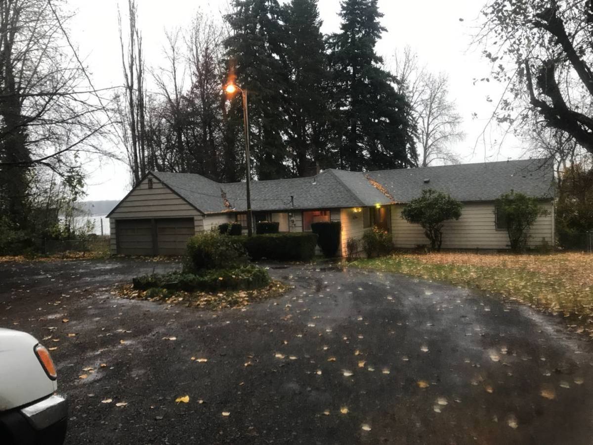 House for rent at 17237 SE Evergreen Highway, Vancouver, WA 98683