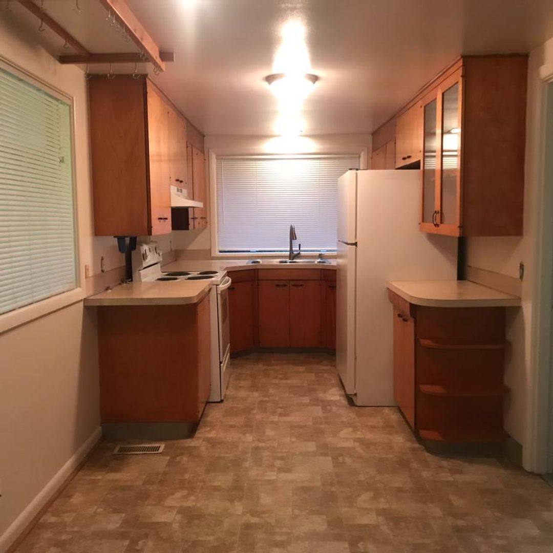 House for rent at 17237 SE Evergreen Highway, Vancouver, WA 98683