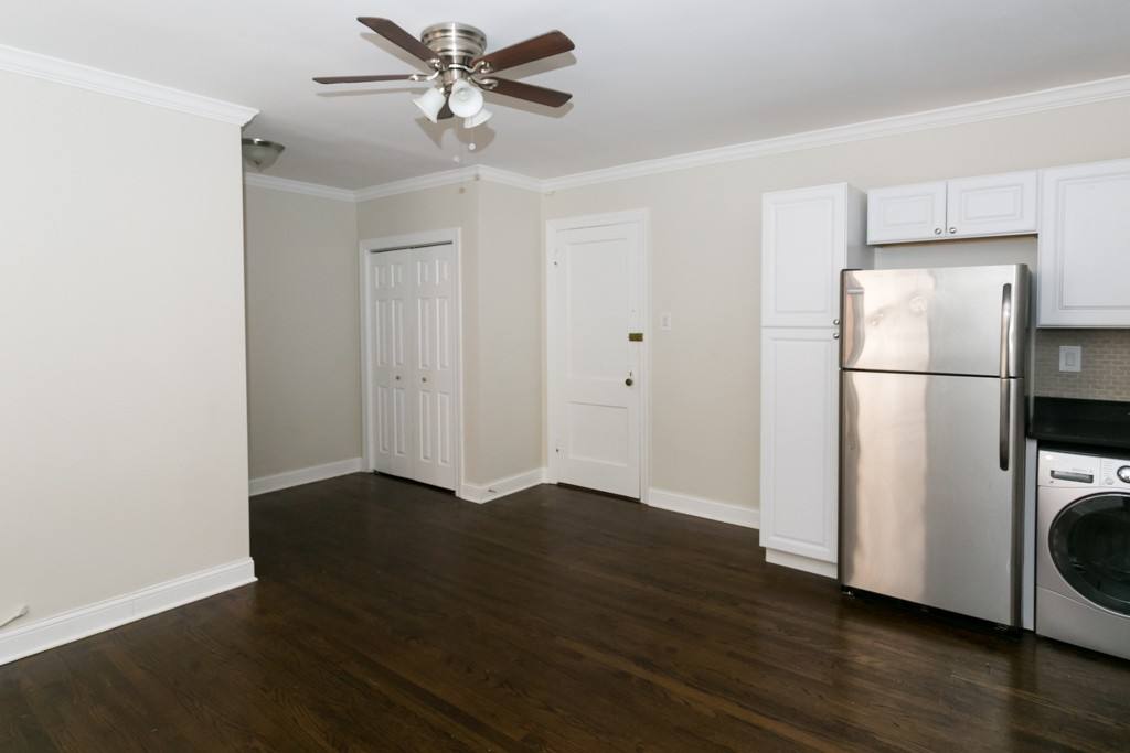 Apartment for rent at 3343 Marshfield #P903, Chicago, IL 60657