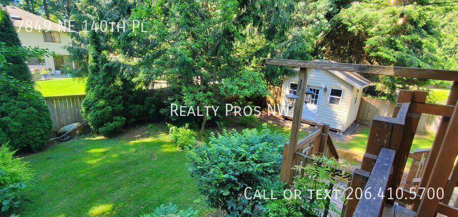House for rent at 7849 NE 140th Place, Kirkland, WA 98034