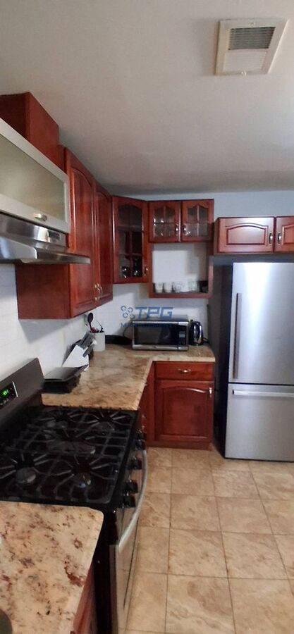 Apartment for rent at 142 Ripley Place #3, Elizabethport, NJ 07206