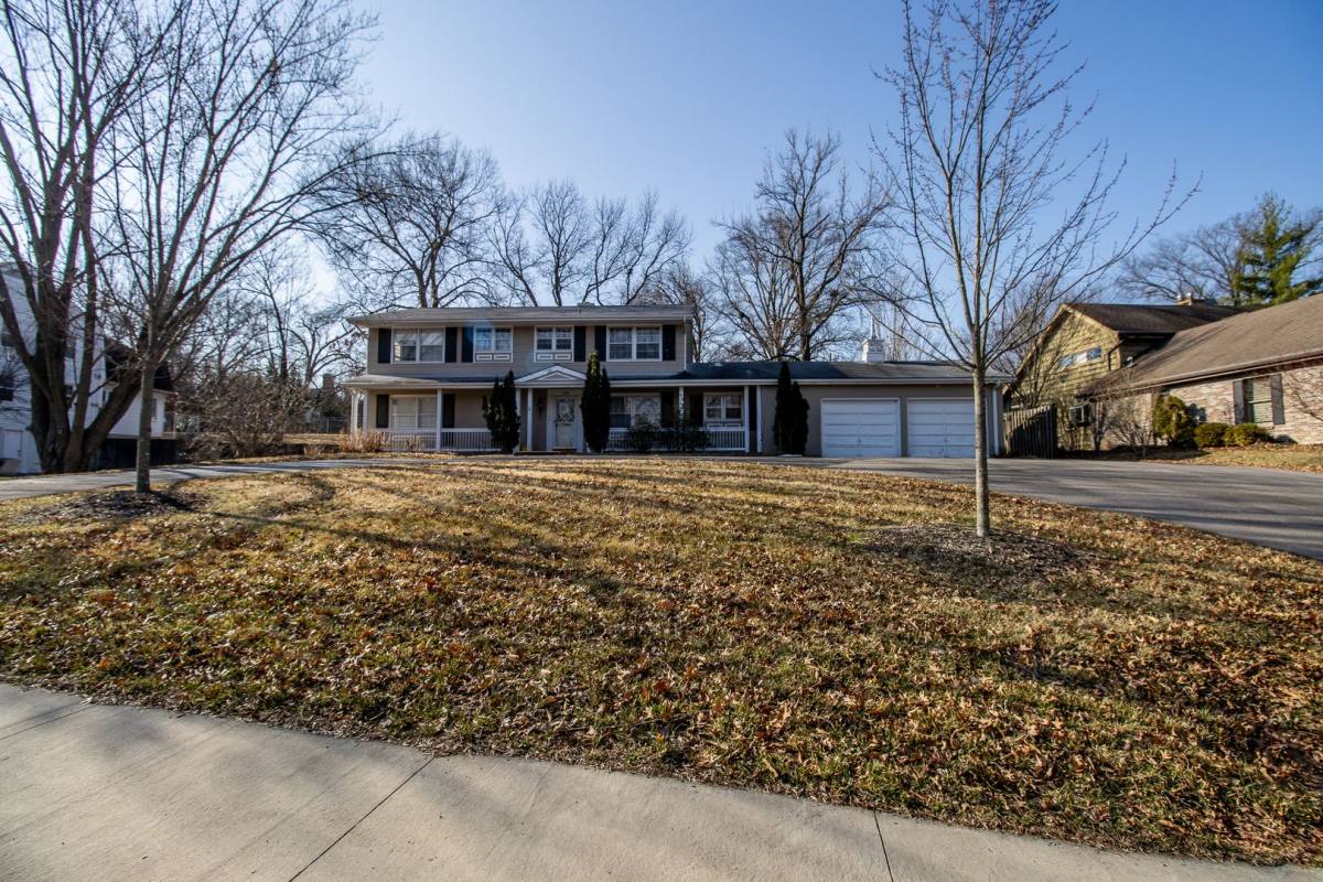 108 E Burnam Rd, Columbia, MO 65203