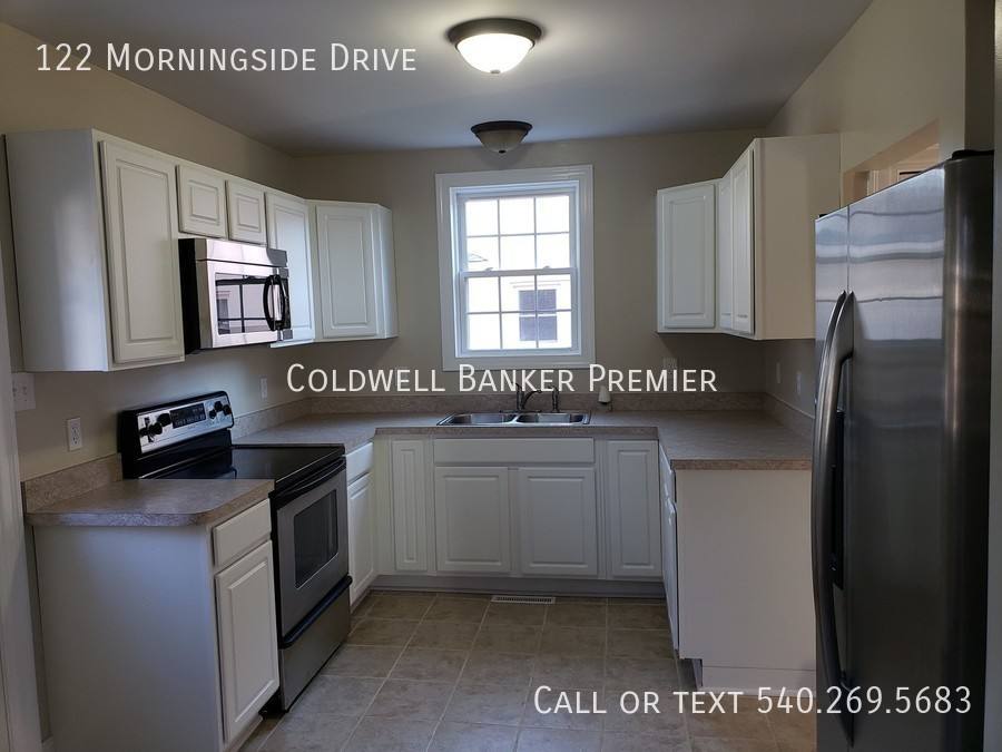 House for rent at 122 Morningside Dr, Winchester, VA 22601