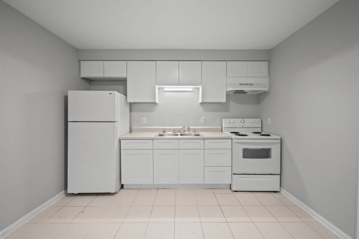Apartment for rent at 105 Walnut St, Clarksville, TN 37042