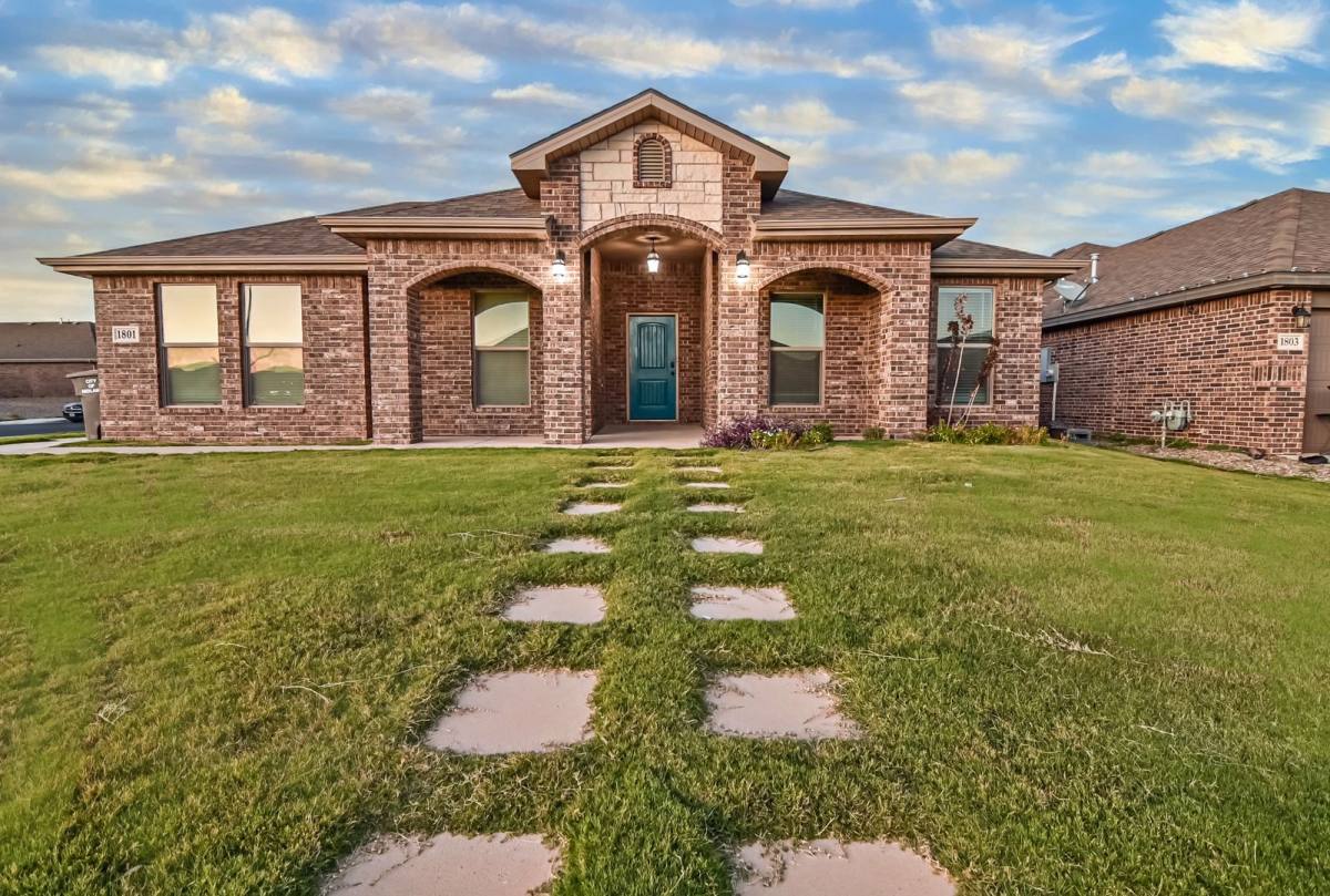 House for rent at 1801 Chuckwagon, Midland, TX 79705