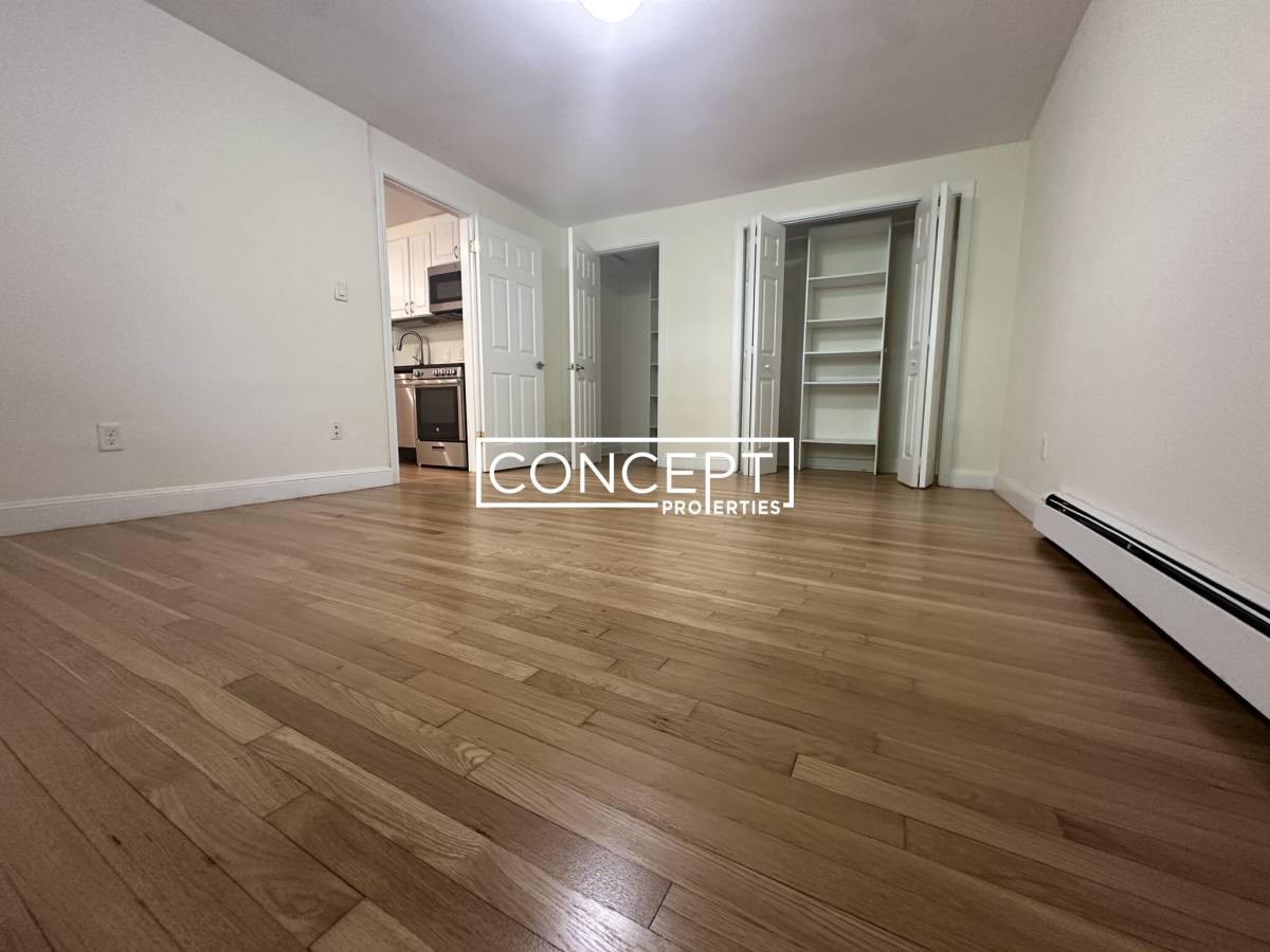 Apartment for rent at 17 Fairbanks St #1, Brookline, MA 02446