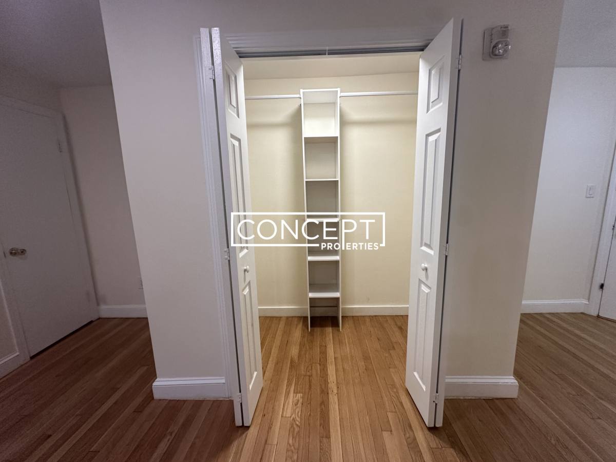 Apartment for rent at 17 Fairbanks St #1, Brookline, MA 02446