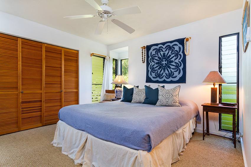 House for rent at 1365A Aalapapa Dr, Kailua, HI 96734