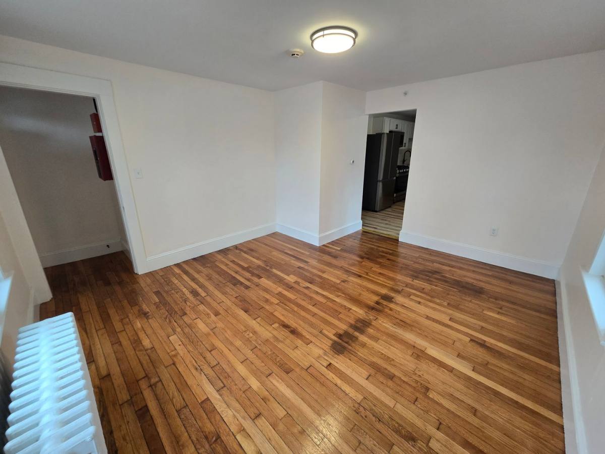 Apartment for rent at 297-299 Cabot St, Beverly, MA 01915
