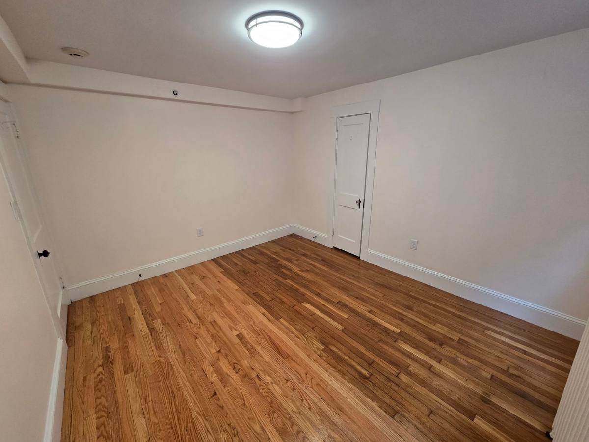 Apartment for rent at 297-299 Cabot St, Beverly, MA 01915