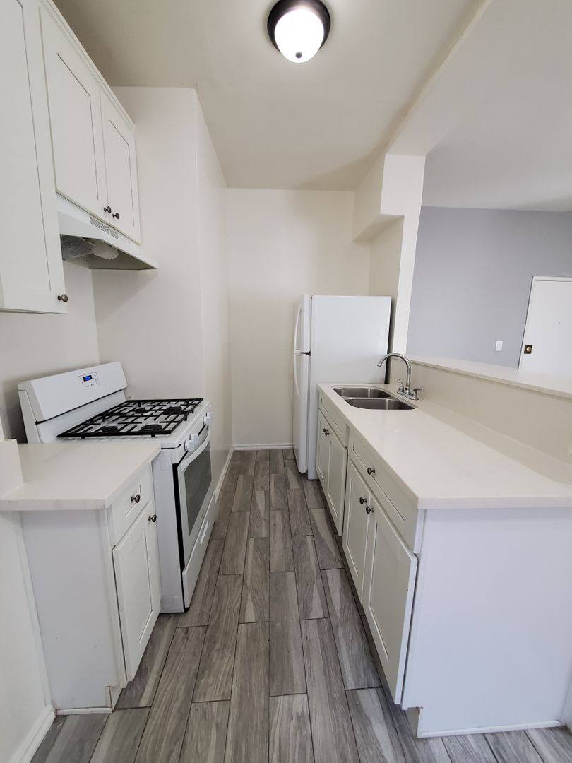 Apartment for rent at 3020 Altura St, Los Angeles, CA 90031