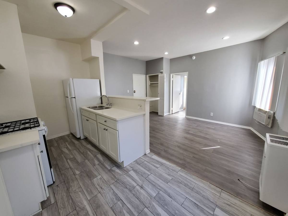 Apartment for rent at 3020 Altura St, Los Angeles, CA 90031
