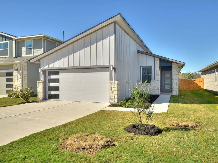 House for rent at 7512 Daves Landing Dr, Austin, TX 78724