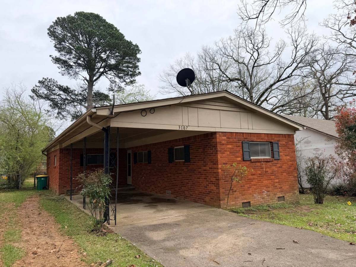 House for rent at 3107 Alameda Dr, Little Rock, AR 72204