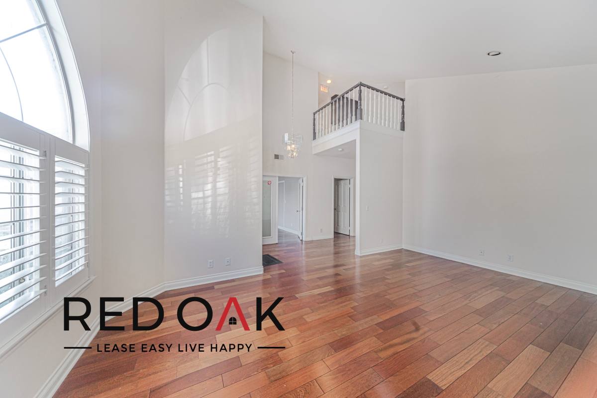 Condo for rent at 19310 Yolie Lane, Tarzana, CA 91356