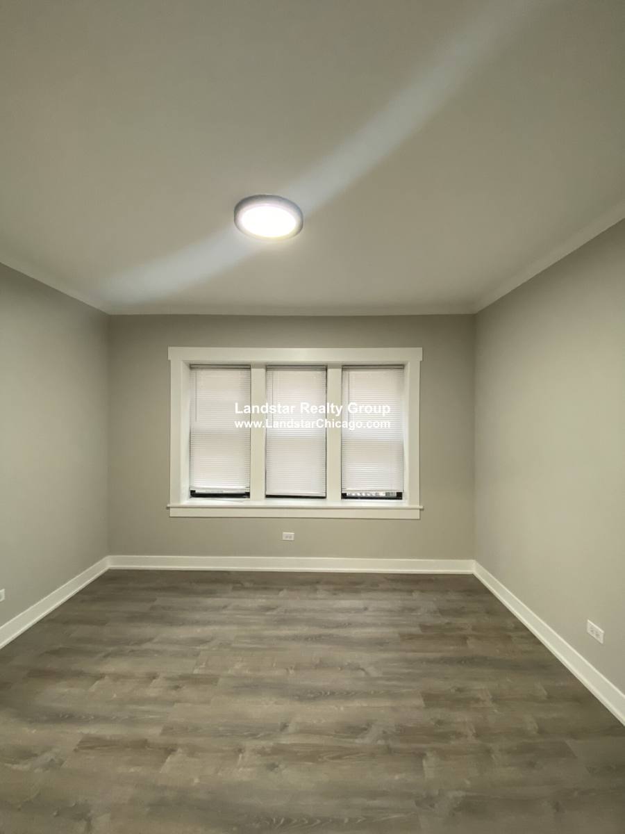 Apartment for rent at 6519 N Newgard Ave #3D, Chicago, IL 60626