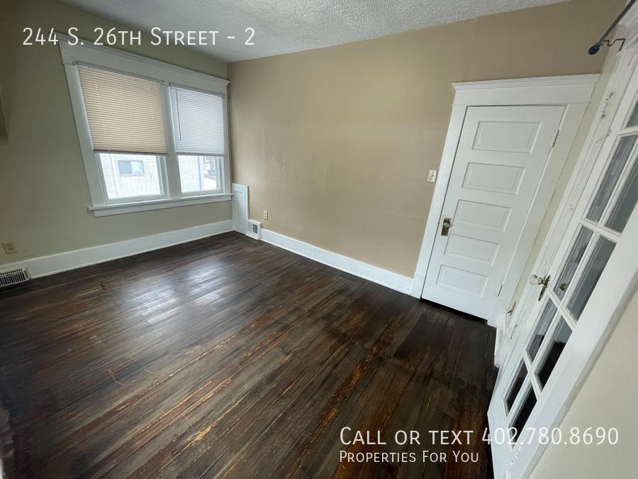 Apartment for rent at 244 S 26th St #2, Lincoln, NE 68510