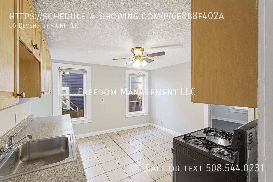 Apartment for rent at 56 Devens St #1R, Marlborough, MA 01752