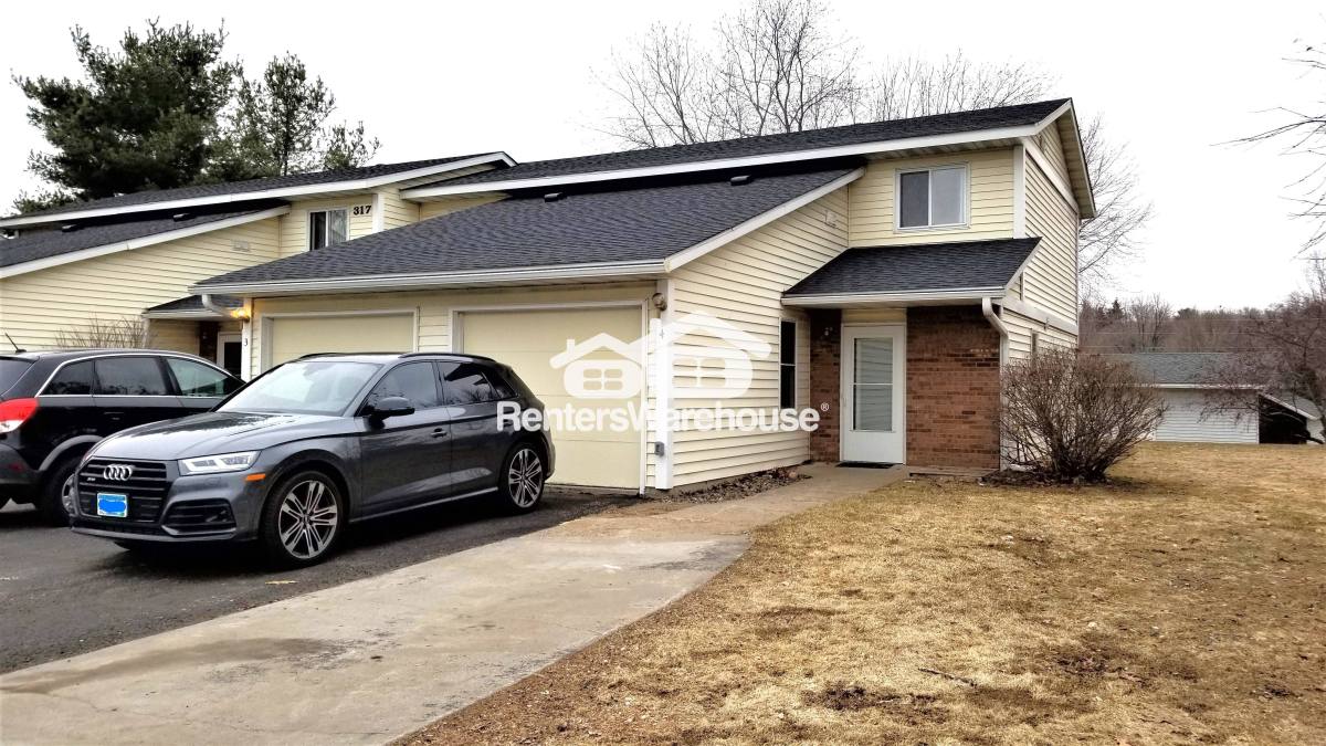 Townhouse for rent at 317 Nicole Lane #4, River Falls, WI 54022