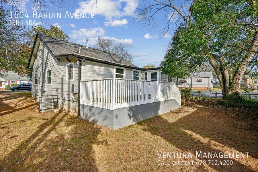 House for rent at 1504 Hardin Ave, Atlanta, GA 30337
