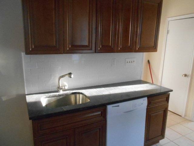Apartment for rent at 206 S 4th Ave #2, Highland Park, NJ 08904