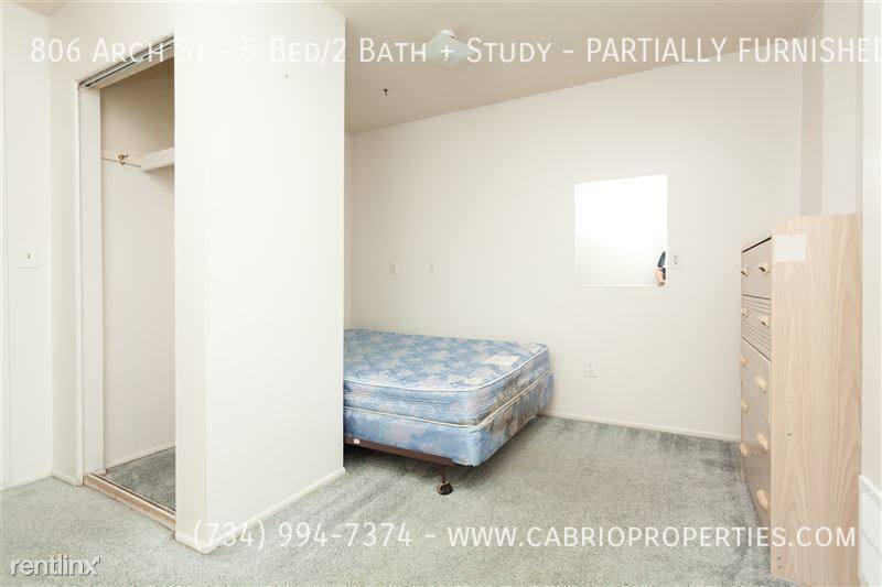 House for rent at 806 Arch St Study-Partially Study, Ann Arbor, MI 48104