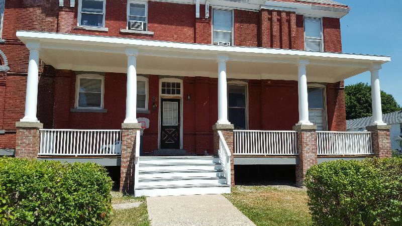 Apartment for rent at 70 2nd St #1, Waterford, NY 12188