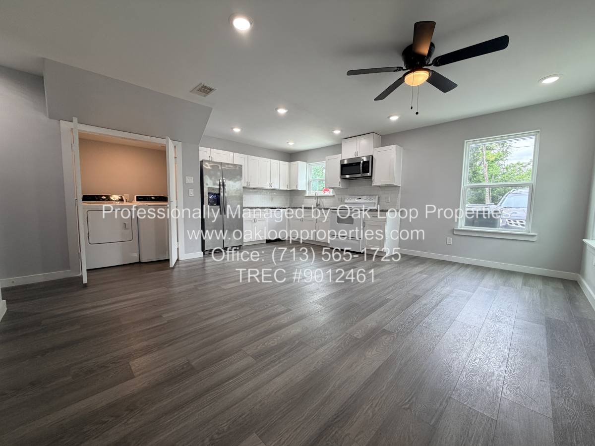 Townhouse for rent at 8115 Denton St #A, Houston, TX 77028