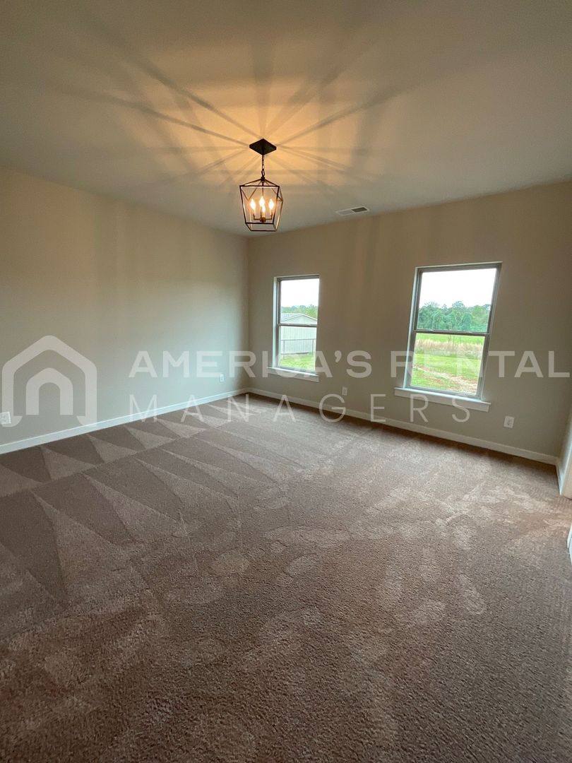 House for rent at 486 Andrew Dr, Weaver, AL 36277